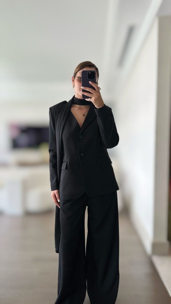 Şal Detaylı Blazer Takım - Siyah