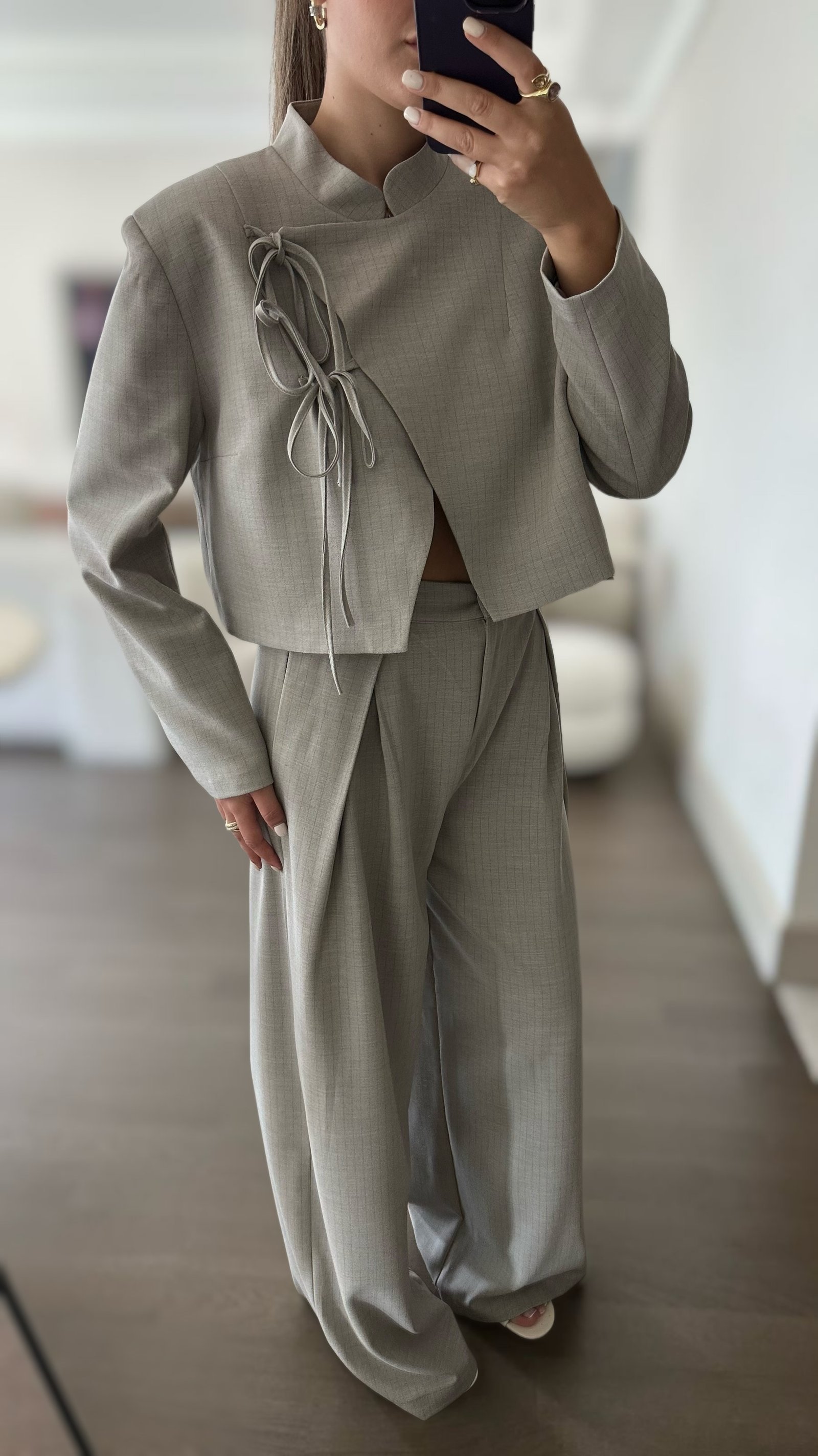 Çizgili Kısa Blazer Takım - Gri